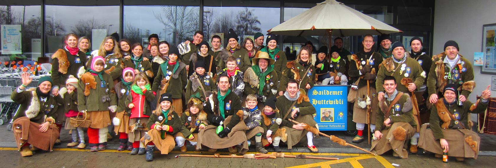 Saildemer-Huttewibli-Gruppenbild